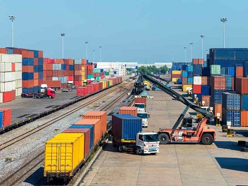 open-closed-container-transport-service